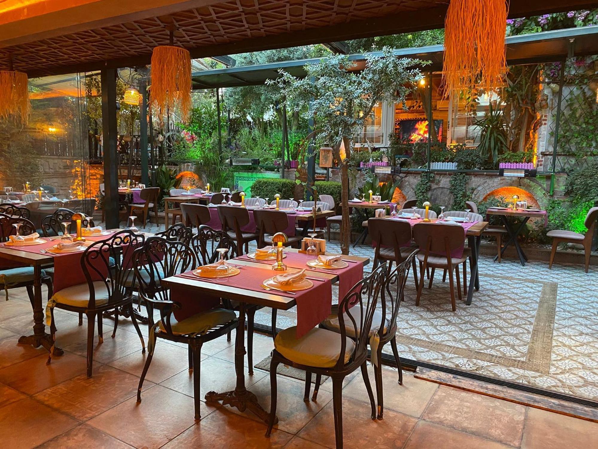 Olive Garden Apart — Photos 2